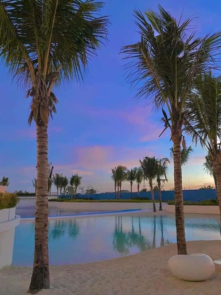 Udra Staycation Azure North Pampanga Lagundi Exterior foto